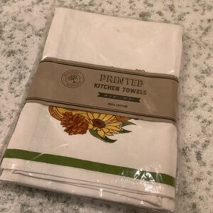 Printed Fall Pumkin Latte Designer Kitchen Towels Set of 2, NWT Cotton 18x28”